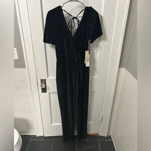Black velvet Jumpsuit